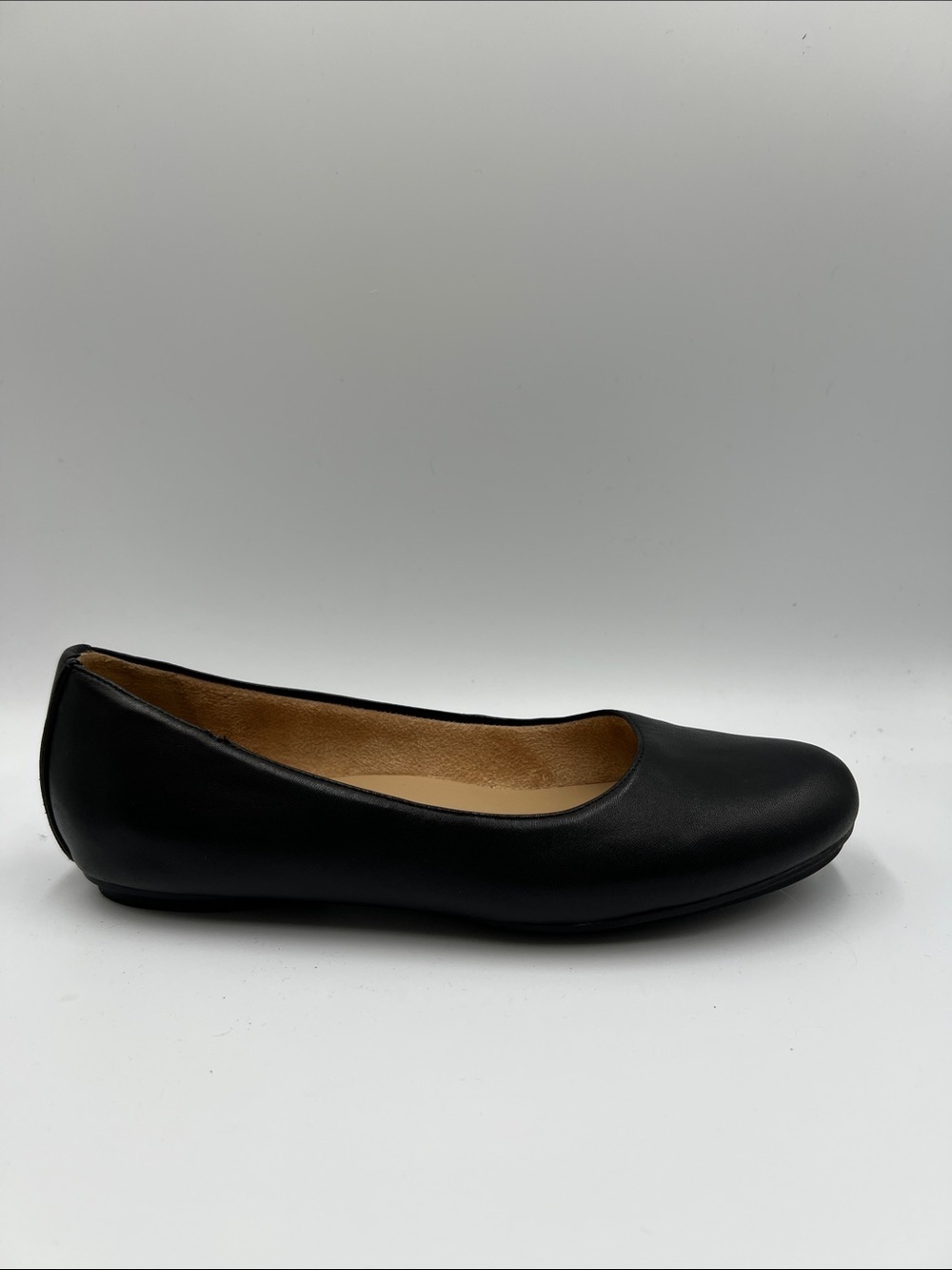 Naturalizer Maxwell ballet flat shoe slip-on black leather comfort women 8